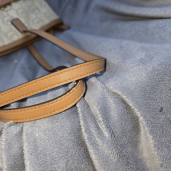 MICHAEL Michael Kors Kempton Signature Medium Pocket Tote Authentic Beige/Camel/ - Picture 5 of 11